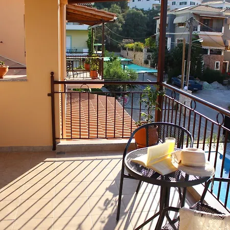 Alkionis Pool View Apartment Lefkada City