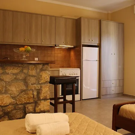 Alkionis Pool View شقة