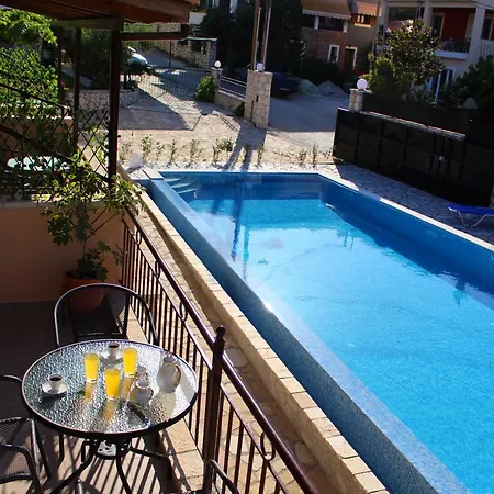 Alkionis Pool View Lejlighed Lefkáda